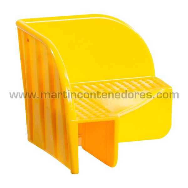 Plastic corner piece for pallet collars wooden