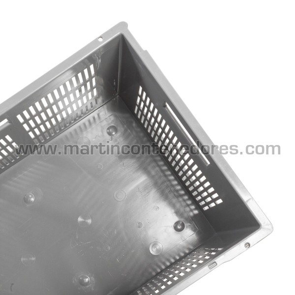 Perforated plastic crate 600x400x318/314 mm