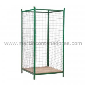 Metal mesh stillages...