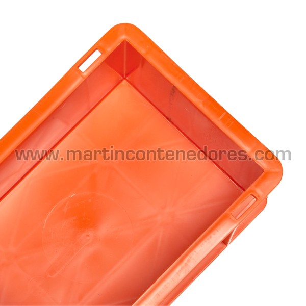 Caja color naranja