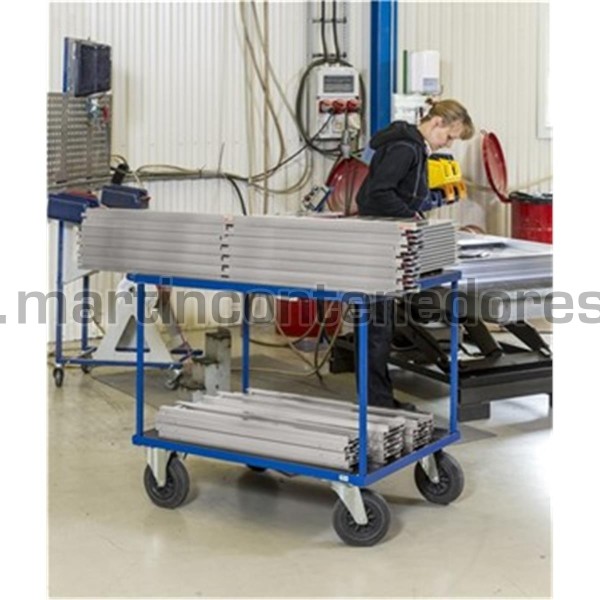 Table trolley with 2 levels and break 1100x700x890 mm